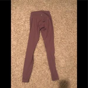 lulu leggings in plum color way